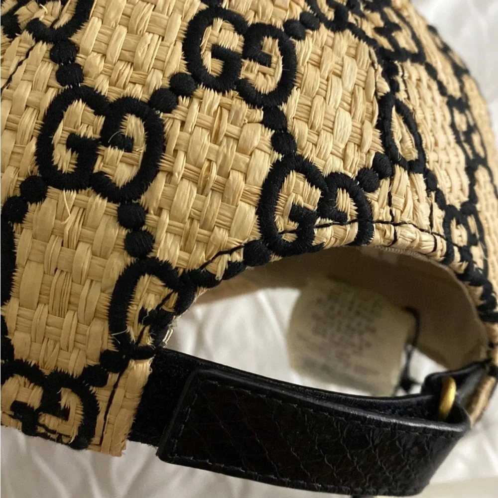 (SOLD) Gucci Raffia Baseball Cap - Picture 6 of 9